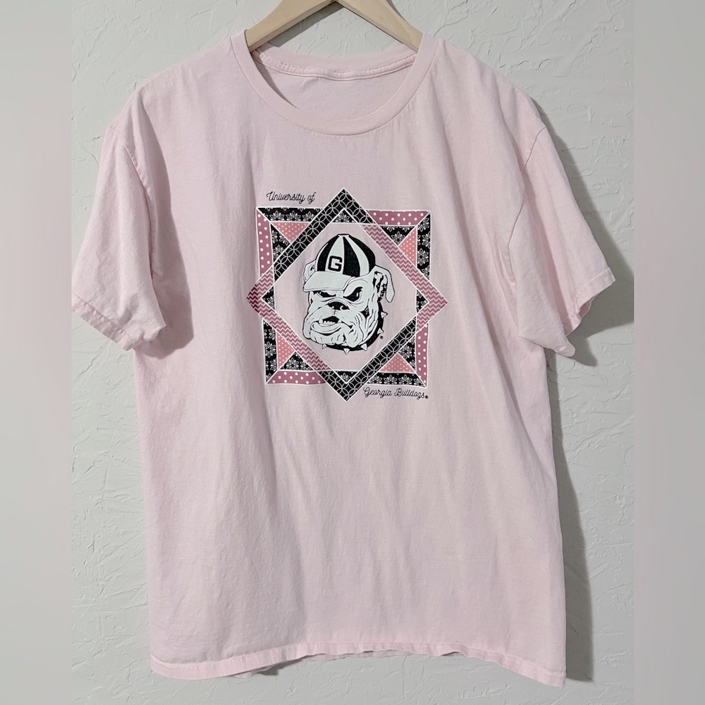 Pink Georgia Bulldogs UGA T-shirt